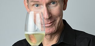 Peter Vollmer – Frauen verblühen, Männer verduften im thalhaus Theater Wiesbaden